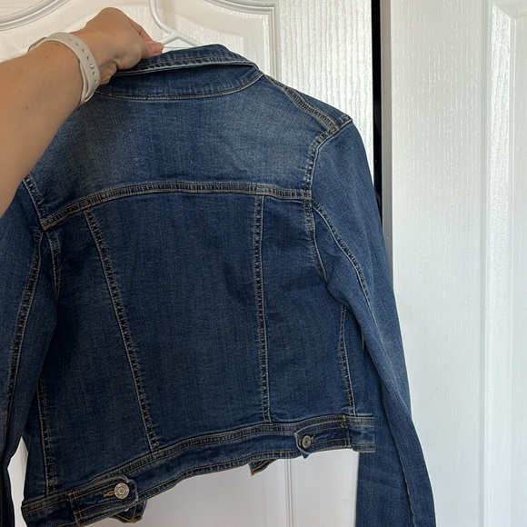 Denim Crop Jacket - Picture 3 of 3